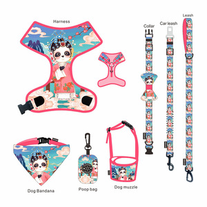 Conjunto de correa con diseño de ópera china, juego de siete piezas que incluye collar, babero, bozal para perro y bolsa para excrementos. - Product Image 3