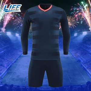Uniforme de Fútbol de Local/Visitante de la Segunda División de Venecia, Antibacterial, Transpirable, que Absorbe la Humedad, Edición para Fanáticos, Verano, Europeo - Product Image 1