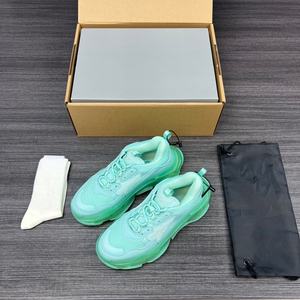 Top-quality casual shoes with thick soles, sports shoes, sports shoe designer, casual walking style, heightening, outdoor use - Product Image 5