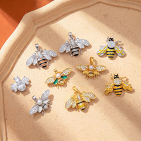 HD584 Vente en gros Breloques insectes abeilles tendance en laiton plaqué or/argent avec zircon, composants de bijoux DIY pour accessoires féminins