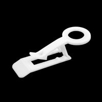 Clips en plastique blancs pour ampoules C9, attaches de fixation pour guirlandes lumineuses de Noël, décoration extérieure, gouttières de toit, affichage en cour