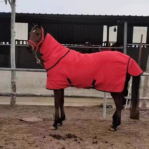 Nueva ropa <span class=keywords><strong>de</strong></span> caballo <span class=keywords><strong>de</strong></span> invierno con aislamiento térmico grueso para cubrir <span class=keywords><strong>caballos</strong></span> <span class=keywords><strong>de</strong></span> cría - Product Image 3