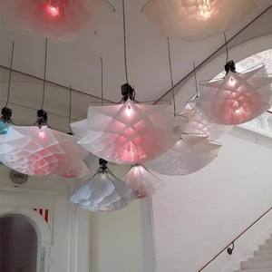 Piccolo fiore di sollevamento automatico creativo lampada di plastica petalo tessuto lampadario per la Hall dell'hotel decorazione luci pendenti - Product Image 1