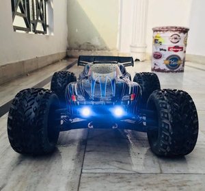 Großhandel <span class=keywords><strong>JLB</strong></span> <span class=keywords><strong>Cheetah</strong></span> 21101 RC Auto Rennwagen Hochgeschwindigkeit 100KM/H Wasserdichter Truggy 120A ESC RTR 1:10 4WD RC Offroad-Truck Bürstenlos - Product Image 2