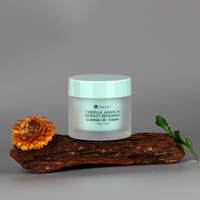 Kit de Voyage SKIN 1004 Madagascar Centella - Extrait de Centella Asiatica - Apaise les Peaux Sensibles et à Tendance Acnéique - Vente en Gros