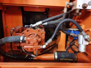 Prix très bas! Excavatrice d'occasion Doosan d'excellente qualité utilisée DH150-7 avec un rendement élevé pour Offre Spéciale. - Product Image 6