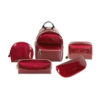 Nouveau design personnalisé rouge brillant en cuir Pu dur maquillage stockage organiser sac pochette Portable voyage cosmétique sac avec marque privée