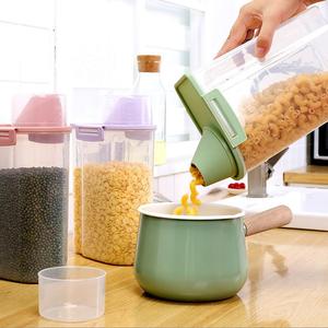 Récipient hermétique transparent à clipser pour céréales entières et nourriture pour chiens, conteneur de stockage anti-humidité avec tasses doseuses - Product Image 2