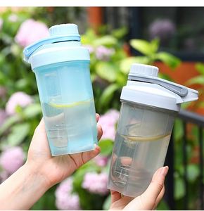 Shaker de protéines minimaliste 500 ml en stock usine, avec gobelet à boire directement, étanche, compatible lave-vaisselle, logo personnalisé, fitness - Product Image 5