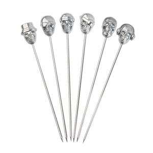 Palillos de Cóctel Minimalistas con Calaveras Plateadas para Bares Modernos y Entusiastas de la Mixología, Palillos de Cóctel para Halloween - Product Image 3