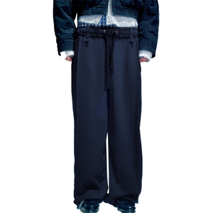 Pantalon de survêtement gris décontracté en coton mi-lourd pour homme, coupe ample, taille élastique, avec poches latérales, idéal pour le printemps - Vente en gros - Product Image 4