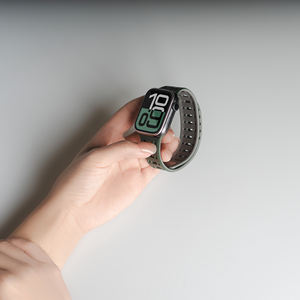 2024 Source usine Sport Premium durabilité Silicone bracelet de montre magnétique pour <span class=keywords><strong>Apple</strong></span> <span class=keywords><strong>Watch</strong></span> 45mm 49mm 44mm 42mm 46mm 41mm - Product Image 3