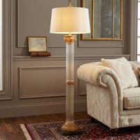 Lampadaire moderne minimaliste en laiton doré, lampe sur pied haute pour hôtel de luxe et suite