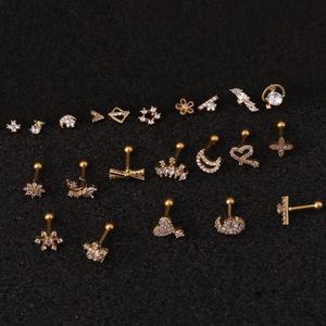 Piercing en acier chirurgical avec cristaux Cœur, Lune, Étoile et motif Fleur, pour cartilage, hélix et tragus - Product Image 4