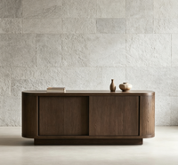 Buffet/Credenza en placage de chêne courbé de style Mid-Century avec portes tambour coulissantes pour salon/salle à manger