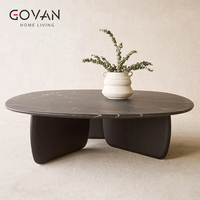 Table basse en bois massif de style nordique avec plateau en travertin, idéale pour les zones d'accueil à domicile et les hôtels
