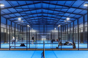 Salle de sport moderne préfabriquée de haute qualité en acier pour basketball, gymnastique, football, hôpital, école, centre commercial, bureau, salle de sport polyvalente - Product Image 4