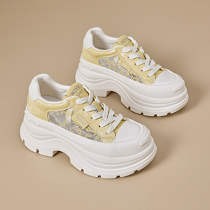 Zapatos de Mujer con Suela Suave y Cómoda, Plataforma para Aumentar la Estatura, Zapatillas Blancas Transpirables de Malla para Verano 2026 - Product Image 4