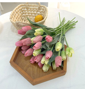 Ramos de <span class=keywords><strong>Tulipanes</strong></span> Artificiales Realistas en Rosa/Naranja/Verde/<span class=keywords><strong>Morado</strong></span>, <span class=keywords><strong>Tulipanes</strong></span> Falsos de Plástico, Flores de Primavera, <span class=keywords><strong>Tulipanes</strong></span> Artificiales - Product Image 2