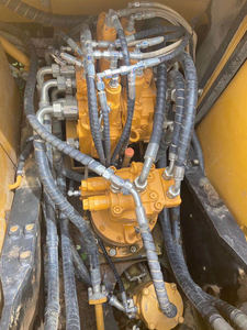 Moteur et pompe de système entièrement hydraulique jaune d'excavatrice de chenille de Sany 135 d'occasion de qualité supérieure comme composants de noyau-Direct de Shanghai - Product Image 4