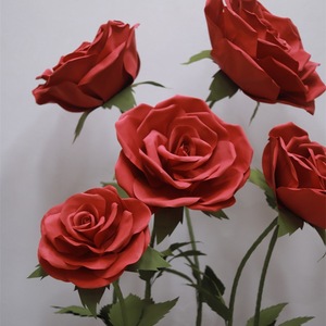 Rosa Roja Gigante de Lujo, Flor de Papel Hecha a Mano para Decoración Romántica de Ceremonias de Boda - Product Image 1