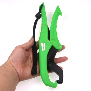 Pince à poisson flottante en ABS de 6,3 pouces/9,8 pouces, portable, antidérapante, support de contrôle de la pêche, pince à pêche, équipement de pêche courant, rouge, jaune, vert - Product Image 6