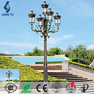Rétro E27 IP65 de style <span class=keywords><strong>italien</strong></span> européen personnalisé en usine réverbère LED de paysage de jardin extérieur - Product Image 4