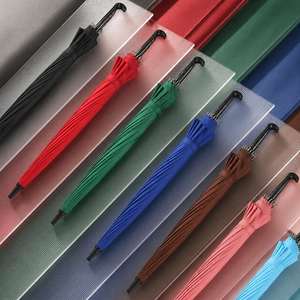 Paraguas Largo de Negocios con Logotipo Personalizado OEM, 16 Varillas, Resistente al Viento, Apertura Automática, Mango en J Esmerilado, Impermeable - Product Image 1