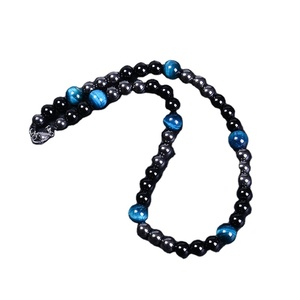 Vente en gros d'agate naturelle bleu oeil de tigre perle collier de <span class=keywords><strong>pierre</strong></span> <span class=keywords><strong>onyx</strong></span> noir <span class=keywords><strong>bijoux</strong></span> en cristal de guérison pour hommes femmes cadeau en forme de boule - Product Image 2