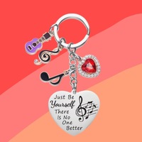 Porte-clés en acier inoxydable sur le thème de la musique - Pendentif guitare et note, anneau porte-clés avec cœur gravé