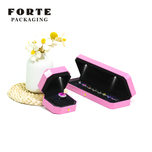FORTE Wholesale Simple Square High End Pink Plastic Led Jewelry Box with Custom Logo for Necklace <b>Bracelet</b> Ring Packaging - Product Image 6
