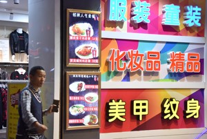 Dual-sideddisplay quảng cáo di động chiếu sáng <span class=keywords><strong>lightbox</strong></span> treo hiển thị góc tròn nhôm đùn LED Snap khung - Product Image 5