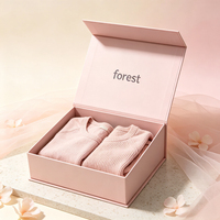 Boîte cadeau personnalisée Forest Packing avec couvercle à charnière pour l'emballage de vêtements, boîte en papier de luxe