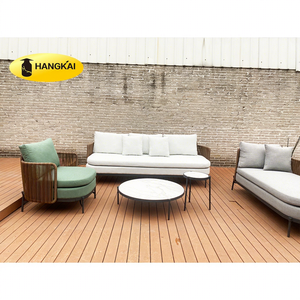 Conjuntos de Muebles Seccionales Modernos para Patio Exterior con Estructura de Aleación de Aluminio, Cómodos Conjuntos de Sofás de Madera para Uso <span class=keywords><strong>en</strong></span> Hoteles y Villas - Product Image 1