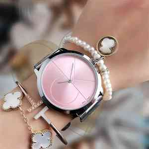 Correa de reloj de triángulo invertido de lujo para <span class=keywords><strong>mujer</strong></span> MKSE Factory GUESSE Geneva marca 38mm cuarzo al por mayor para negocios de moda - Product Image 3