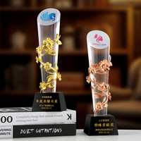 Nouveau Trophée Sportif en Cristal Écologique 2026 Gravé et Imprimé UV avec Motif Floral Métallique Enroulé pour Compétitions Sportives