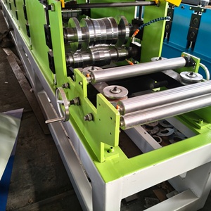 Machine de formage à froid pour poutres de toiture en acier galvanisé de forme oméga, épaisseur <span class=keywords><strong>1</strong></span>,5-2,0 mm - Product Image 5