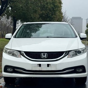 Venta al por Mayor de Vehículos Honda Civic 1.8L Auto Edición Lujo 2016, Volante a la Izquierda, en Buen Estado, Originales, de <span class=keywords><strong>Segunda</strong></span> <span class=keywords><strong>Mano</strong></span> - Product Image 1