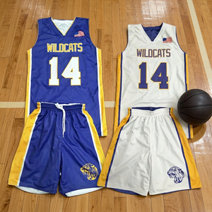 Tenue d'équipe de haute qualité pour jeunes, personnalisée, imprimée par sublimation, respirante, 100% polyester, ensemble de basket-ball, vêtements d'équipe unisexes personnalisés - Product Image 4