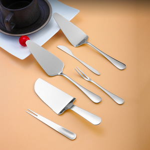 ไม้พายเค้กแบบยาวพิเศษสำหรับพิมพ์เค้กทรงลึกและสำหรับงานตกแต่งเค้กของเชฟมืออาชีพ - Product Image 3