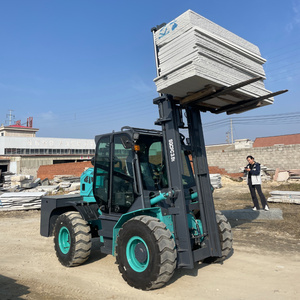 マルチテレイン4WD 3.5-<span class=keywords><strong>6</strong></span>トンフォークリフト内部燃焼4x4建設・採掘現場用 - Product Image 3