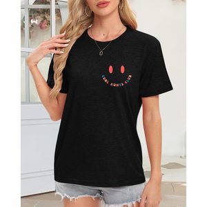 Cool Aunts Club - Camiseta gráfica para mujer, camiseta informal de manga corta, top de punto transpirable - Product Image 2