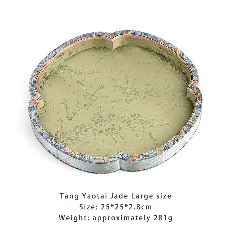 สีเขียว L