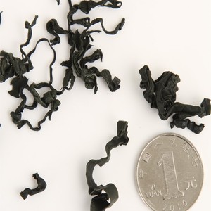 طحالب الواكامي العضوية المجففة معتمدة كوشر مع توابل طازجة مجمدة ومحفوظة بالزيت معبأة في كيس - Product Image 2