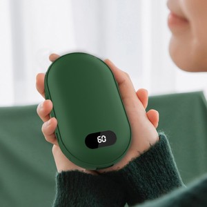 2023 YiPin OEM ODM USB recargable reutilizable portátil de bolsillo lindo calentador de manos eléctrico personalizado juegos de regalo banco de energía - Product Image 3