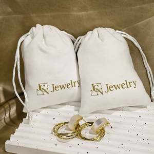 Sac de rangement pour bijoux en velours personnalisé pour voyage, en gros, avec fonction recyclable pour colliers, bagues, boucles d'oreilles, montres, pierres précieuses - Product Image 4