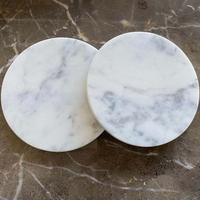Ensemble de sous-verres ronds en marbre avec dos en liège Design contemporain écologique en tapis et coussinets noirs et blancs