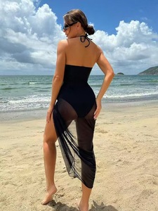 Ensemble de maillot de bain 2 pièces pour femme, monokini noir à bretelles avec jupe de plage en maille et motifs floraux 3D, maillot de bain OEM - Product Image 3