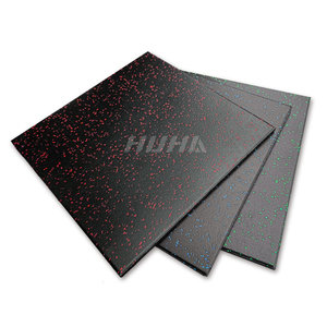 Alfombra de Goma EPDM Resistente al Desgaste para Gimnasio, Fabricada en Guangzhou, Baldosa de Goma Reciclada para Gimnasio, Alfombra de Gimnasio No Tóxica - Product Image 3