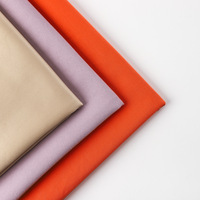 Tissu en microfibre 75D Peachskin 100% polyester en rouleaux, microfibre polyester doux pour la peau, idéal pour les uniformes